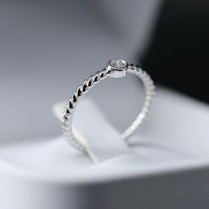 Wave Dainty Ring in 14K White Gold Lab Grown Diamond